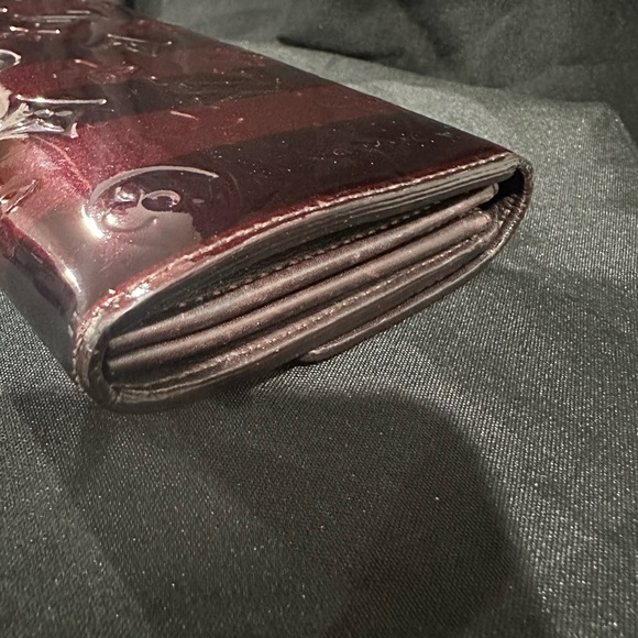 Louis Vuitton Vernis wallet - pre loved 100% authentic - Picture 4 of 13